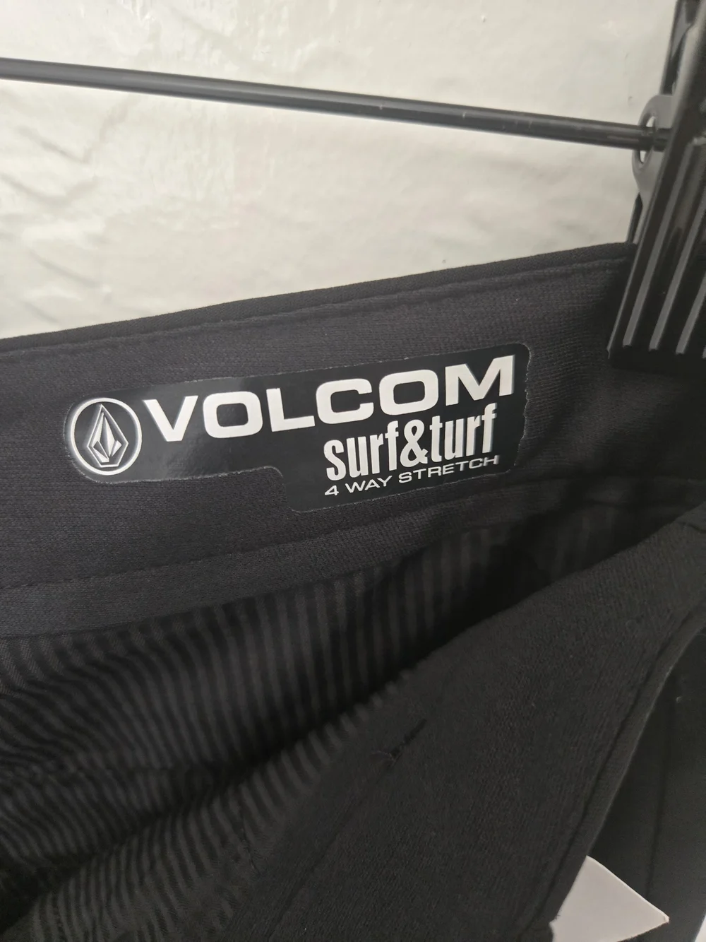 Volcom Men's Size 34 Kerosene Hybrid Short 4 Way Stretch Black NWT